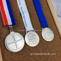 リボンゴールドレースメダルを備えたカスタムシルバーメダル